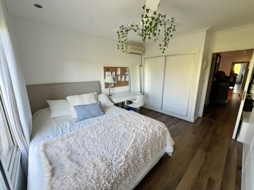 Espectacular Casa a la Laguna - Barrio Privado Castores 1