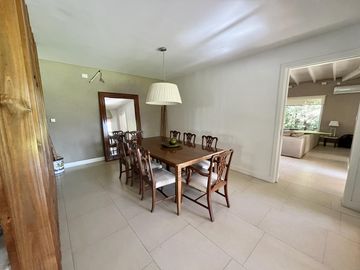 Espectacular Casa a la Laguna - Barrio Privado Castores 1