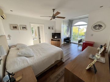 Espectacular Casa a la Laguna - Barrio Privado Castores 1