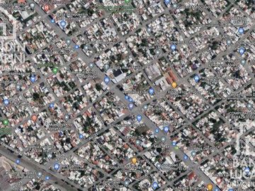 Terreno en Venta y en Alquiler en Berazategui - Ex Galpon a reciclar -  Acceso directo Autopista.