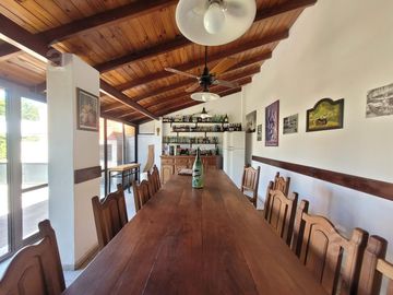 Casa 5 ambientes en Venta en Villa Ballester - Lote 418 m2 a 3 cuadras del centro comercial