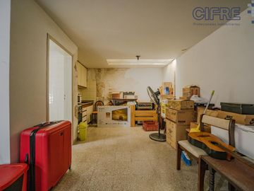 PH en Villa Devoto de 4 ambientes con gran patio y quincho equipado, 2 baños