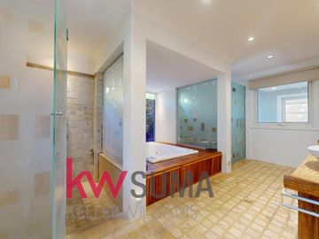 Casa en  Venta en Abril Club de Campo