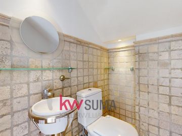 Casa en  Venta en Abril Club de Campo