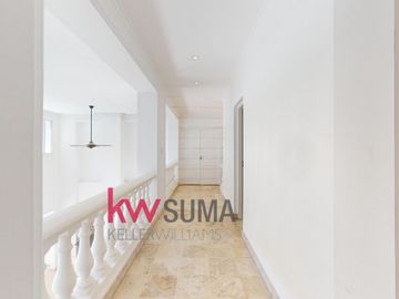 Casa en  Venta en Abril Club de Campo