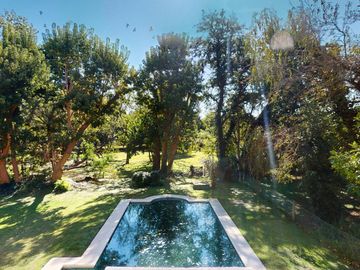 Casa en  Venta en Abril Club de Campo