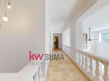 Casa en  Venta en Abril Club de Campo
