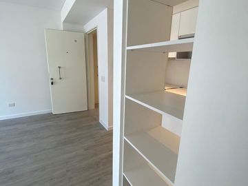 HERMOSO 2 AMB A ESTRENAR CON COCHERA , DETALLES DE CALIDAD