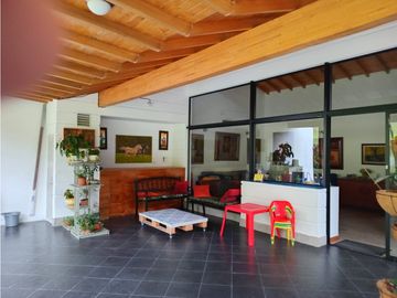 Casa en unidad cerrada El Retiro, Antioquia