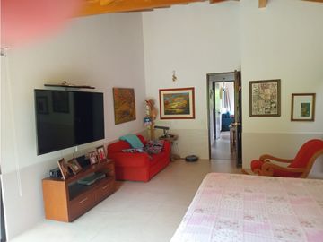 Casa en unidad cerrada El Retiro, Antioquia
