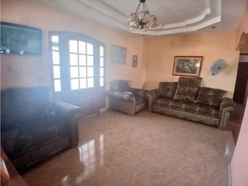 VENDO CASA RESIDENCIAL FUENTES DE LA VILLA - LA VILLA DE LOS SANTOS