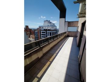 PENTHOUSE EN VENTA - 2 TERRAZAS - 2 DORM - 2 BAÑOS - AV. POETA LUGONES