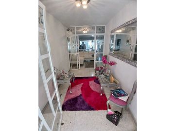 Venta de casa independiente Los Nogales