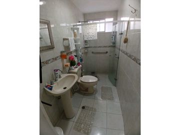 Venta de casa independiente Los Nogales
