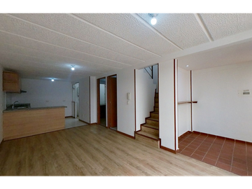 VENTA DE CASA EN MOSQUERA, EL JARDIN, PR