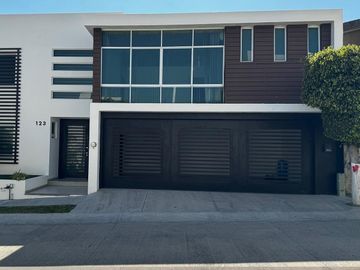 Casa En Venta Cañada Del Refugio Sur León Guanajuato