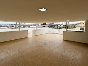 CASA EN VENTA DE 5 RECÁMARAS RESIDENCIAL EL MOLINO LEÓN GTO