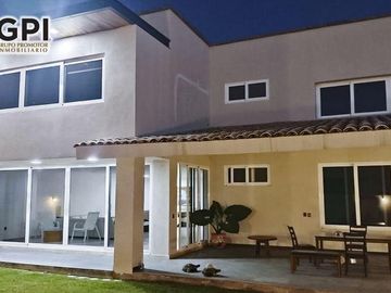 CASA EN VENTA DE 5 RECÁMARAS RESIDENCIAL EL MOLINO LEÓN GTO