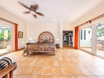 Casa en venta en Playa Paraiso