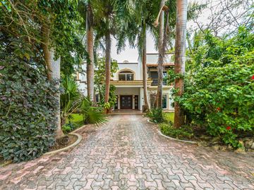 Casa en venta en Playa Paraiso
