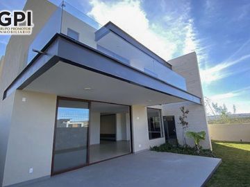 CASA EN VENTA RESIDENCIAL MOLINO & GOLF LEÓN GTO