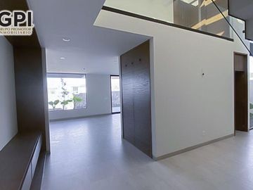 CASA EN VENTA RESIDENCIAL MOLINO & GOLF LEÓN GTO