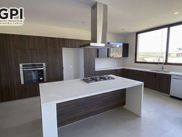 CASA EN VENTA RESIDENCIAL MOLINO & GOLF LEÓN GTO