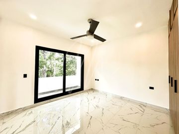 Casa en Venta en Cancun, Lagos del sol