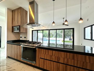 Casa en Venta en Cancun, Lagos del sol