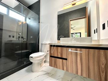 Casa en Venta en Cancun, Lagos del sol