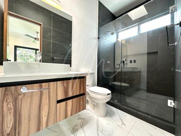 Casa en Venta en Cancun, Lagos del sol