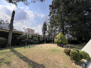 Casa para remodelar en Valle Escondido