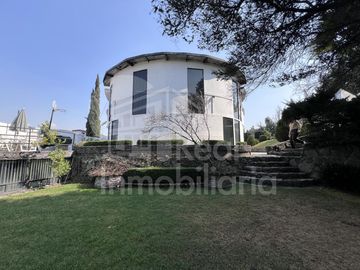 Casa para remodelar en Valle Escondido