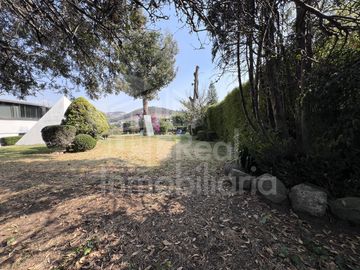 Casa para remodelar en Valle Escondido