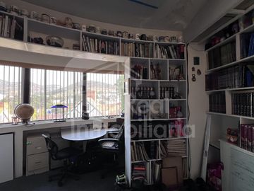 Casa para remodelar en Valle Escondido