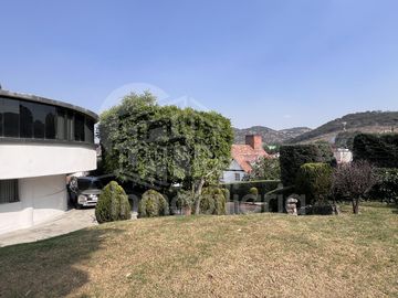 Casa para remodelar en Valle Escondido