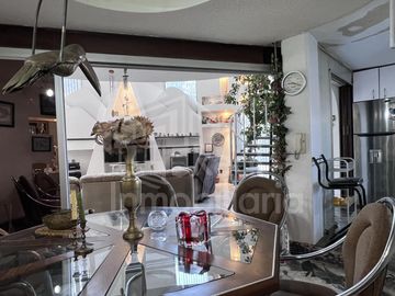 Casa para remodelar en Valle Escondido