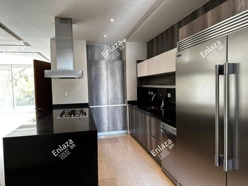 Departamento en Venta de 3 Recámaras en Santa Engracia