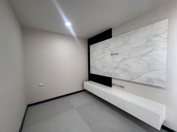 Casa en  venta con 4 recamaras en Angelpolis Puebla.