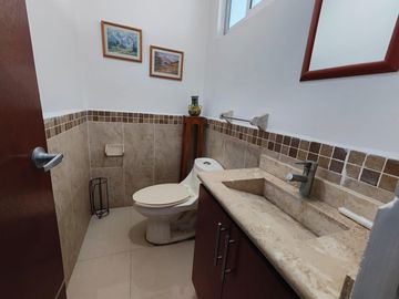 CASA EN VENTA EN SANTA CRUZ BUENAVISTA, PUEBLA