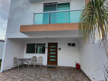 CASA EN VENTA EN SANTA CRUZ BUENAVISTA, PUEBLA