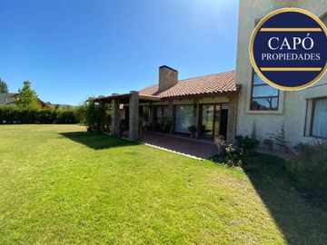 Casa en Venta en AV Los Laureles San Francisco de Limache