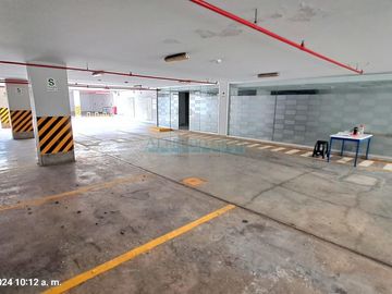 Edificios Venta CAL. Las Camelias  - SAN ISIDRO