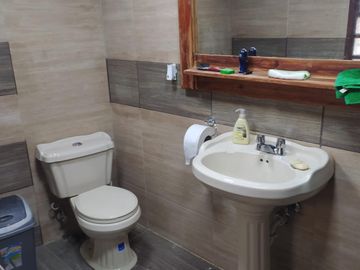 Venta Quinta Guayllabamba con árboles frutales