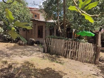 Venta Quinta Guayllabamba con árboles frutales