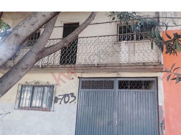 OPORTUNIDAD DE INVERSION VENTA DE CASA EN LOMAS DE CASABLANCA