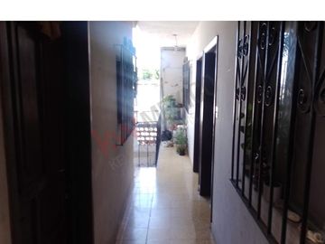 OPORTUNIDAD DE INVERSION VENTA DE CASA EN LOMAS DE CASABLANCA