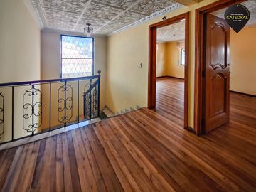 Casa de venta en Parque de la Luz – código:21610