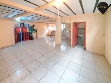 Casa de venta en Parque de la Luz – código:21610