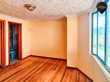 Casa de venta en Parque de la Luz – código:21610